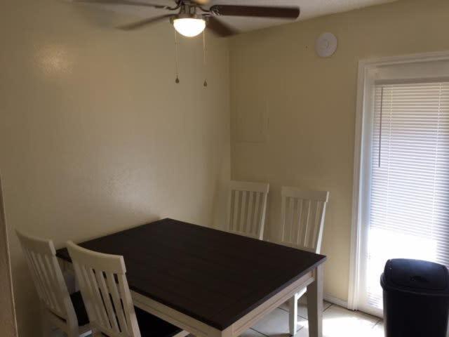 Quiet Townhouse Close To Fort Sill! Lawton Kültér fotó